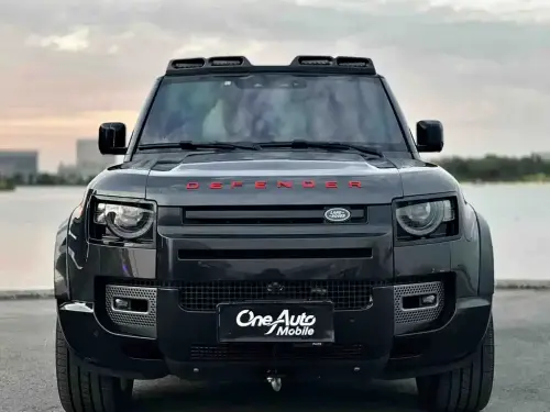 Land Rover Defender, 2023