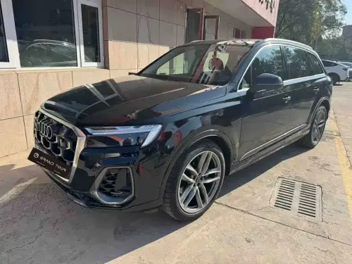 Audi Q7, 2025