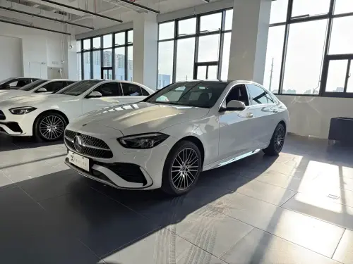 Mercedes-Benz C-Class, 2025