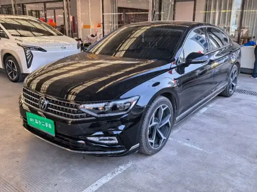 Volkswagen Magotan, 2023