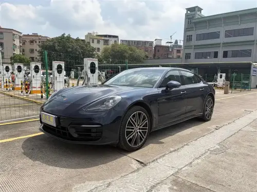 Porsche Panamera, 2021