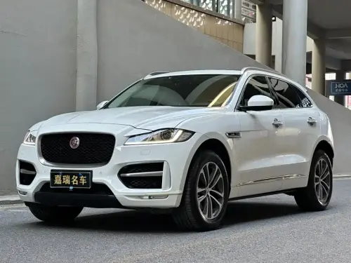 Jaguar F-PACE, 2020