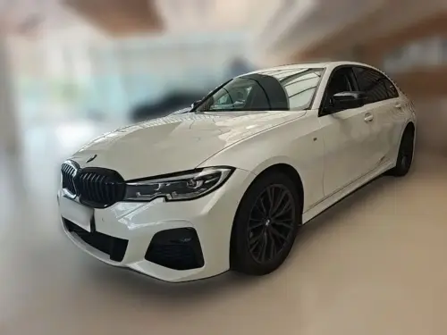 BMW 3-Series, 2021