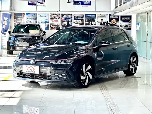 Volkswagen Golf GTI, 2023