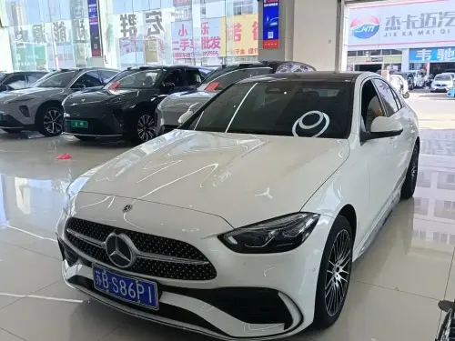 Mercedes-Benz C-Class, 2025