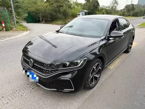 Volkswagen Passat, 2024