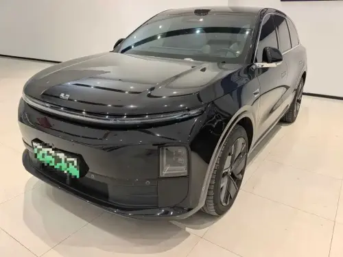 Li Auto L6, 2025