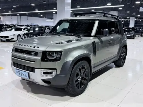Land Rover Defender, 2021