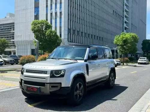 Land Rover Defender, 2021