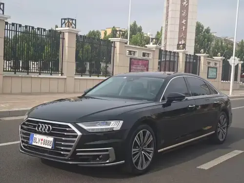 Audi A8, 2021