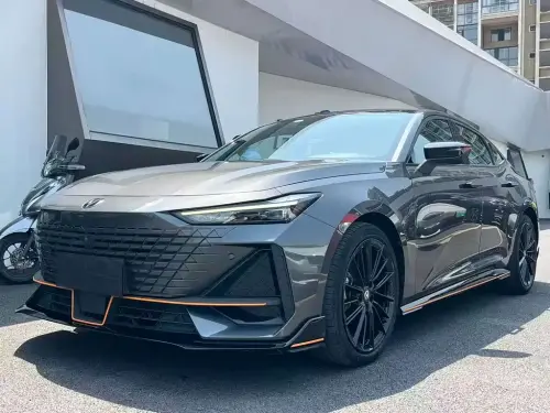 Changan UNI-V, 2023