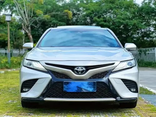 Toyota Camry, 2020