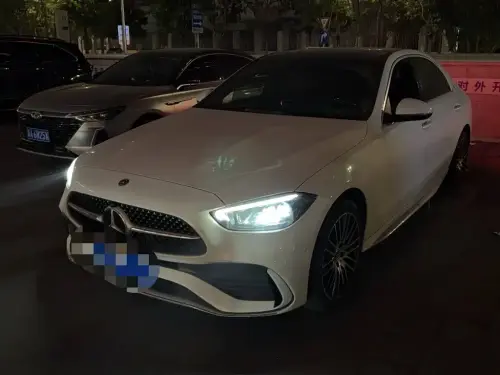 Mercedes-Benz C-Class, 2022