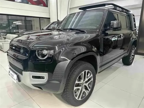 Land Rover Defender, 2022