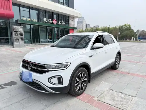 Volkswagen T-Roc, 2023