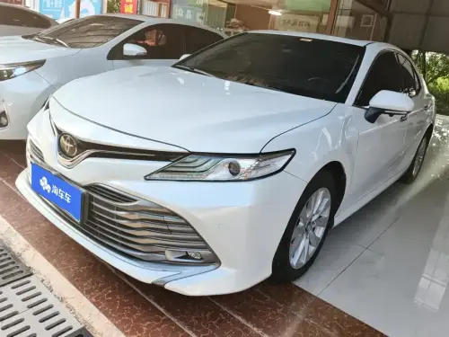 Toyota Camry, 2020