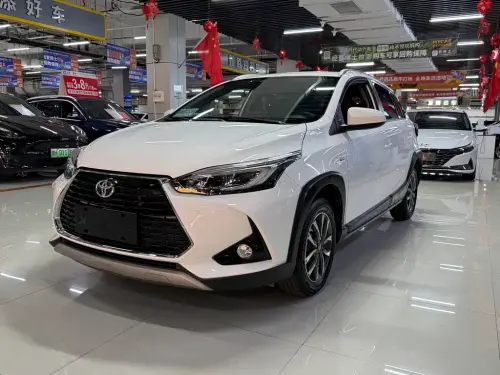 Toyota Yaris L, 2022