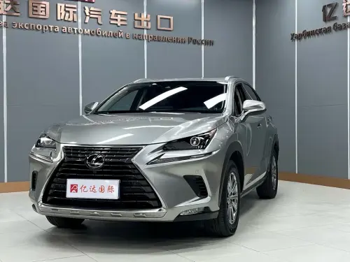Lexus NX, 2020