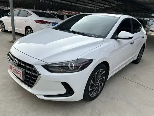 Hyundai Elantra, 2020