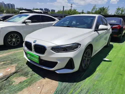 BMW 1-Series, 2021