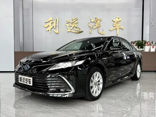 Toyota Camry, 2022