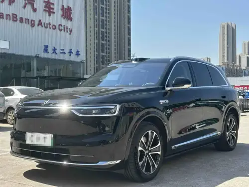 AITO M7, 2025