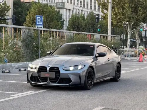 BMW 4-Series M, 2025