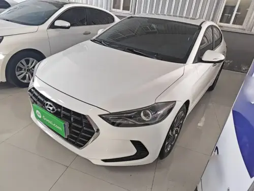Hyundai Elantra, 2020