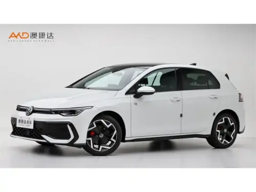 Volkswagen Golf, 2025