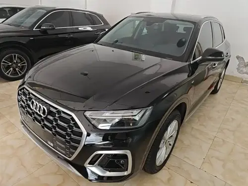 Audi Q5, 2022