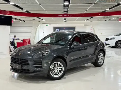 Porsche Macan, 2020