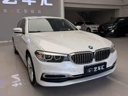 BMW 5-Series, 2020