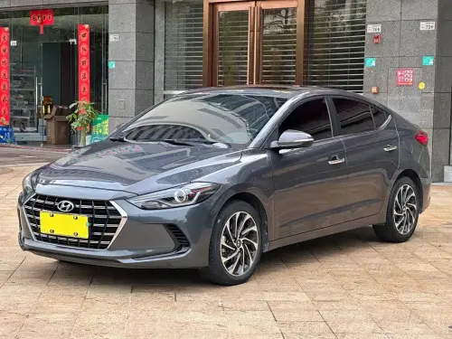 Hyundai Elantra, 2020