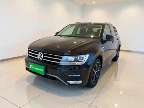 Volkswagen Tiguan, 2020