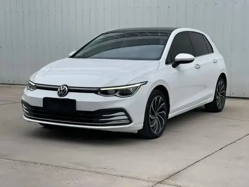 Volkswagen Golf, 2021