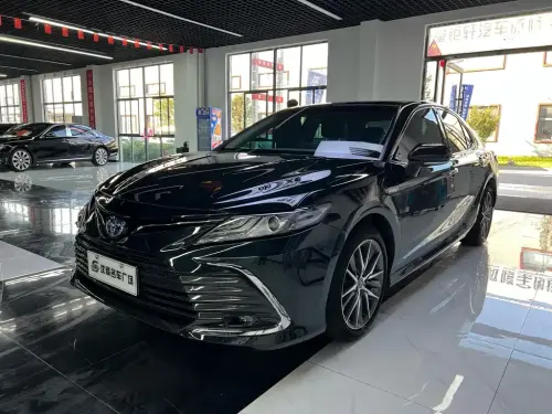 Toyota Camry, 2021