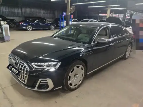 Audi A8, 2024
