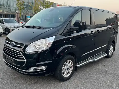 Ford Tourneo, 2021