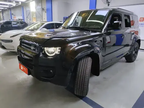 Land Rover Defender, 2024