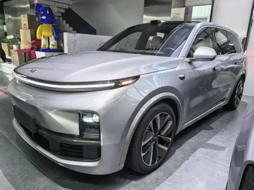 Li Auto L9, 2022