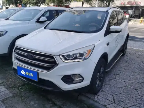 Ford Kuga, 2019