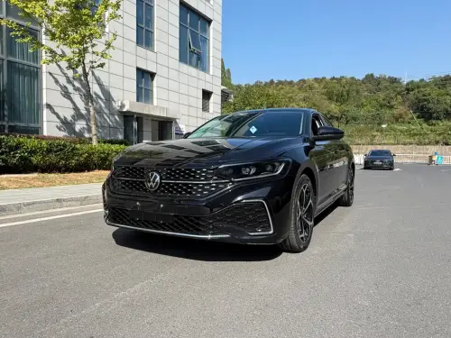 Volkswagen Passat, 2024