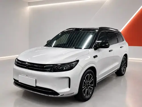 AITO M7, 2024