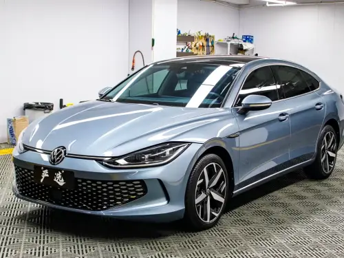 Volkswagen Lamando, 2023