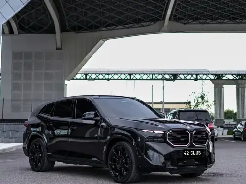 BMW XM, 2023