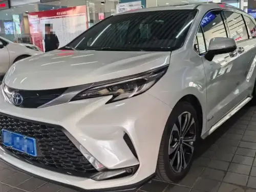 Toyota Granvia, 2023