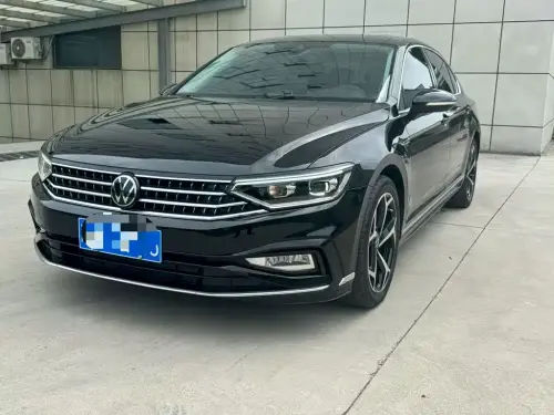 Volkswagen Magotan, 2023