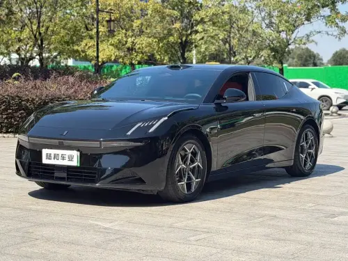 Lynk & Co 10, 2025
