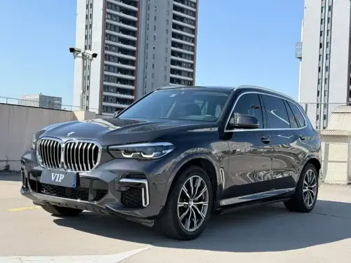 BMW X5, 2023