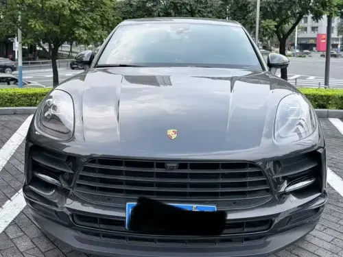 Porsche Macan, 2021
